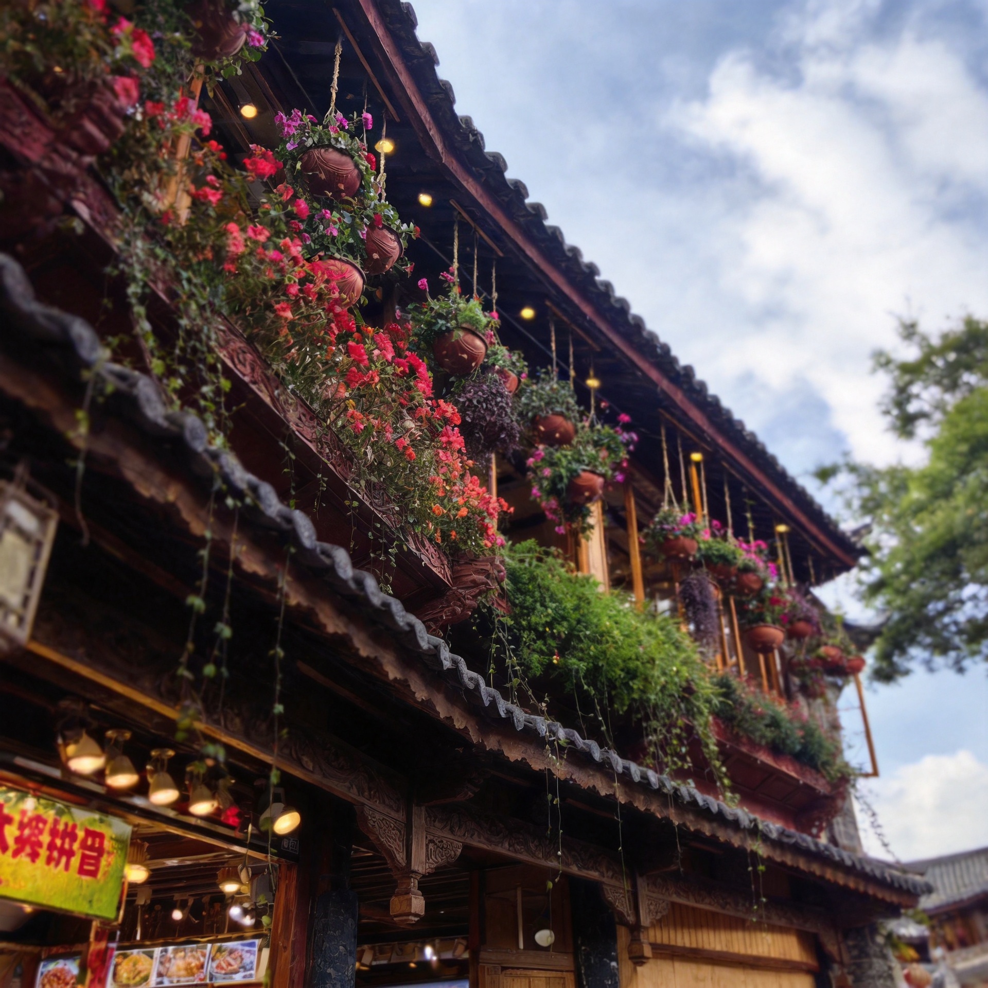 10-Day Adventure Tour Through Yunnan: Kunming, Red Land, Dali, Shangri-la, Lijiang