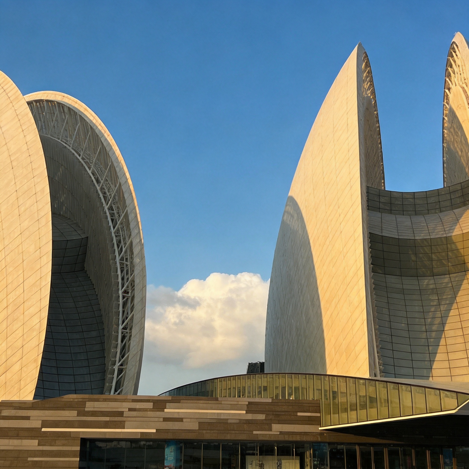 7-Day Must-See Highlights Tour of the Pearl River Delta: Guangzhou-Zhuhai-Shenzhen